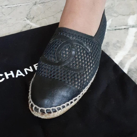 Chanel shoes - Picture 3 of 12